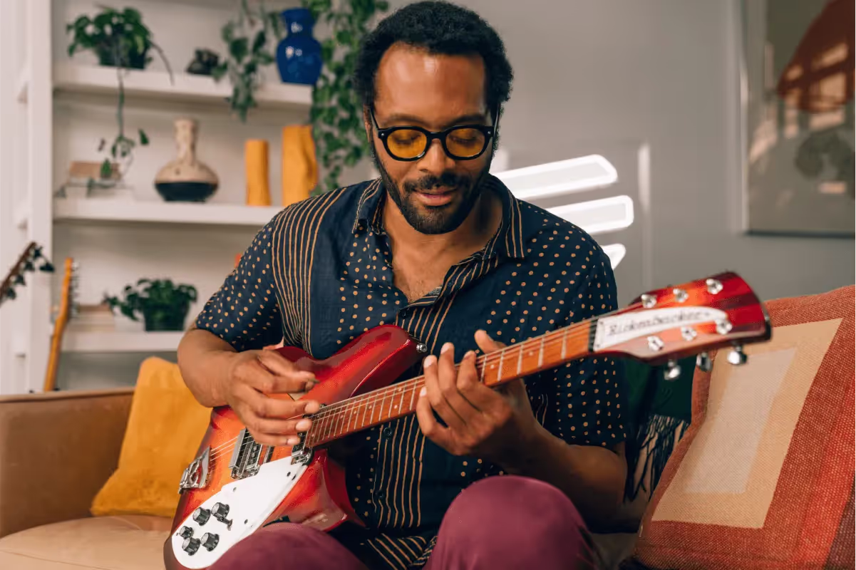 Hammer Ons & Pull Offs Mastery: A Beginner's Guide to Guitar Techniques